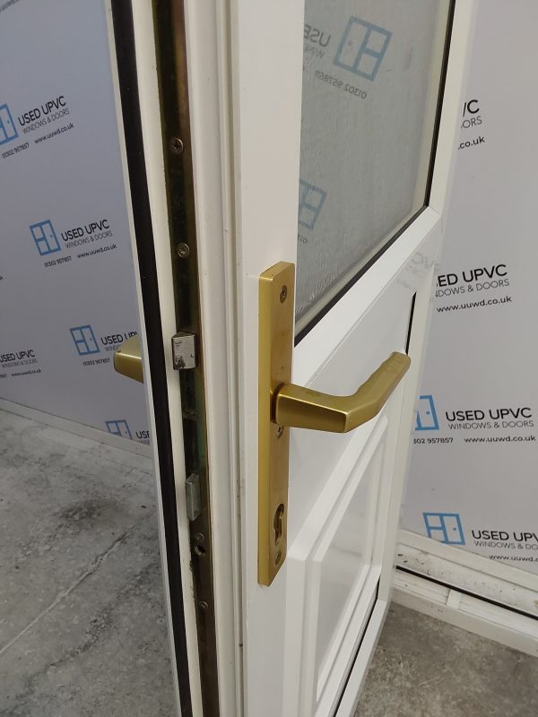 Used White Upvc Back Door 890mm x 2060mm (reduce to 850mm) outwards opening 0279 - Image 5