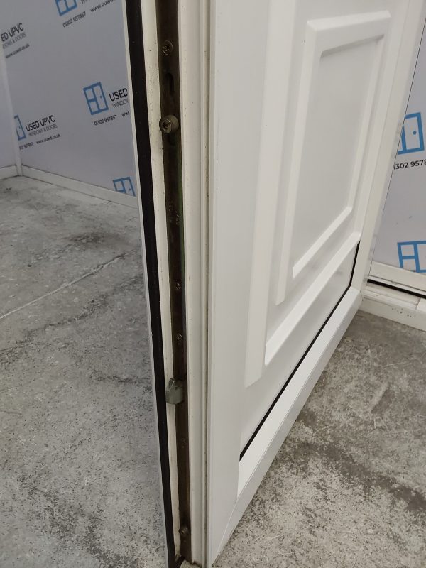 Used White Upvc Back Door 890mm x 2060mm (reduce to 850mm) outwards opening 0279 - Image 6