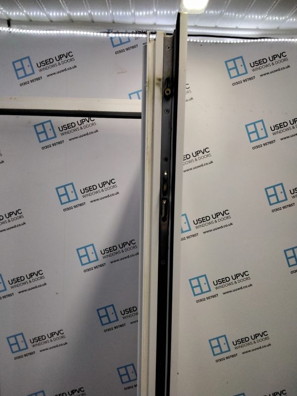 Used White Upvc Front Door 905mm x 2020mm C6052 - Image 4