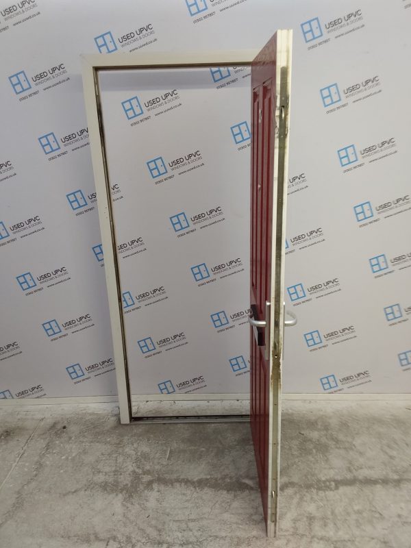 Used Red Composite Front Door 890mm x 2030mm C1025 - Image 3