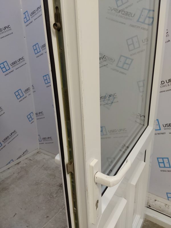 Used White Upvc Back Door 910mm x 2080mm (outwards opening) 0285 - Image 5