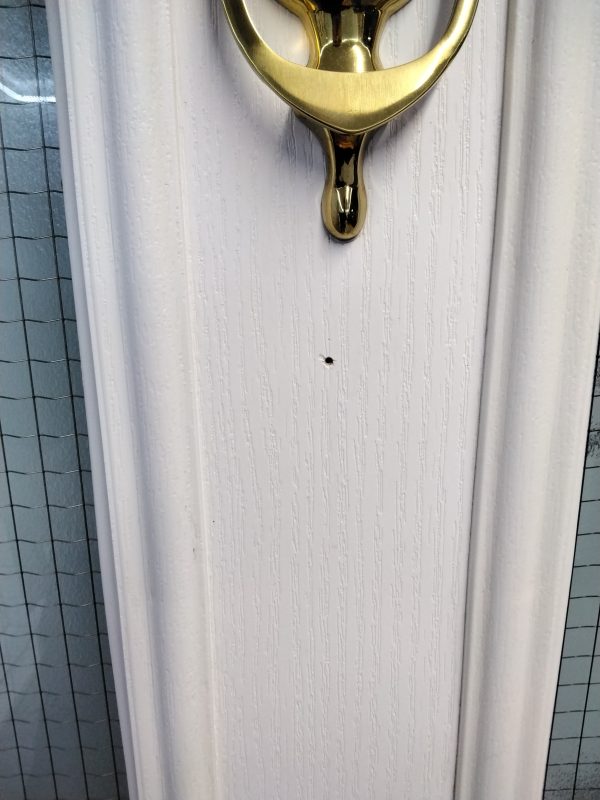Used White Composite Front Door 905mm x 2080mm 0793 - Image 6