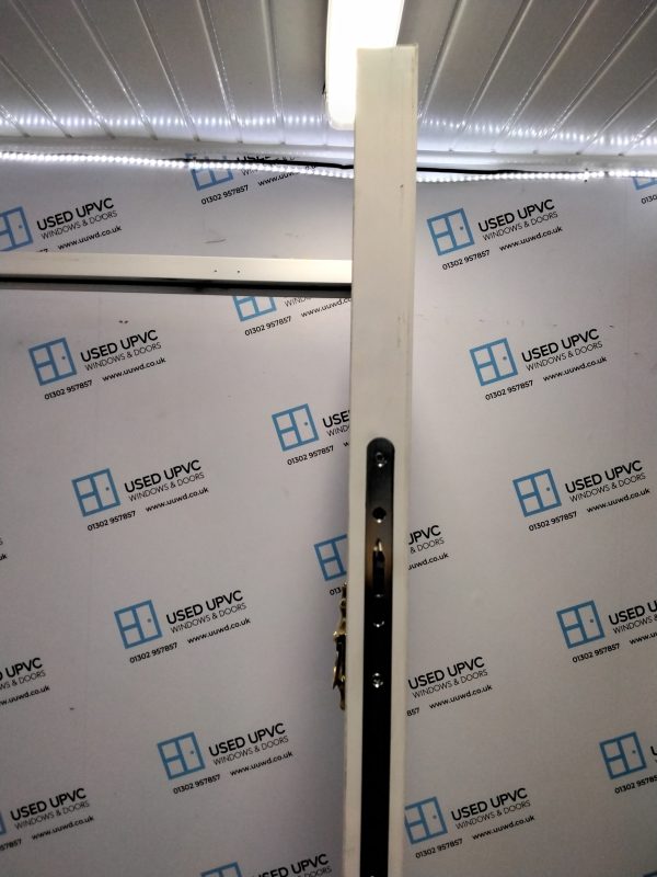 Used White Composite Front Door 905mm x 2080mm C11D14 - Image 4
