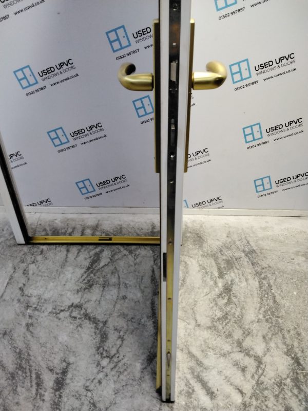Used Brown Composite Front Door 900mm x 2100mm 0050 - Image 5