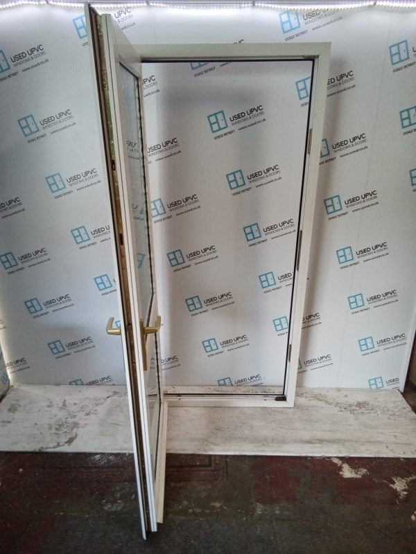 Used White Upvc Back Door 920mm x 2050mm C6063 - Image 3