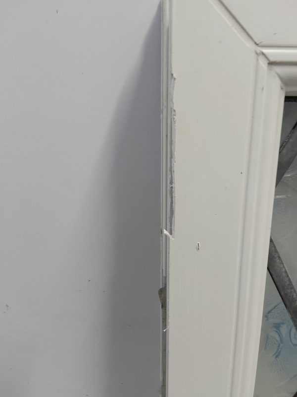 Used White Upvc Window 320mm x 480mm W0196 - Image 4