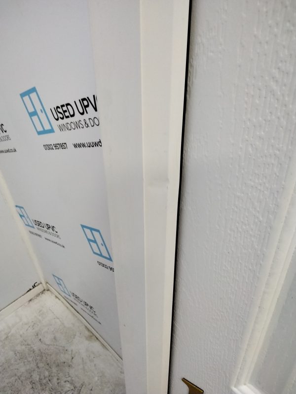 Used White Composite Front Door 870mm x 1960mm 0043 - Image 7