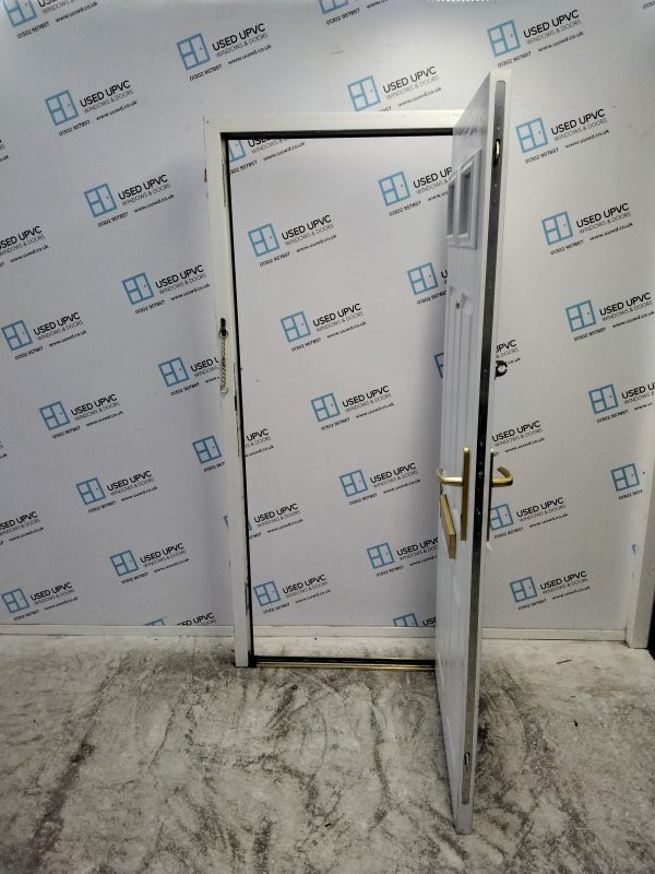 Used White Composite Front Door 870mm x 1960mm 0043 - Image 3