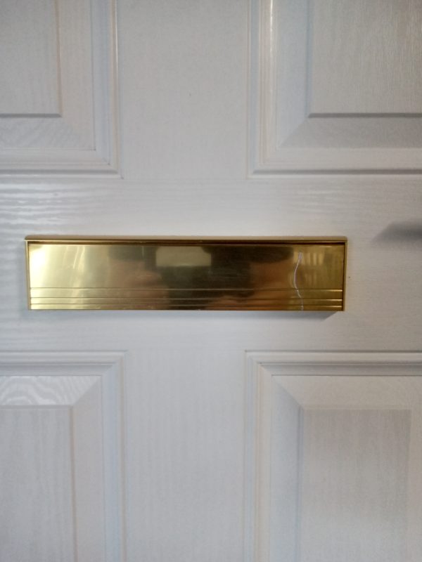 Used White Composite Front Door 910mm x 2065mm C8D34 - Image 3