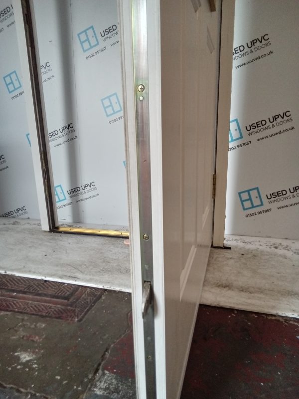 Used White Composite Front Door 910mm x 2080mm C9D19 - Image 7