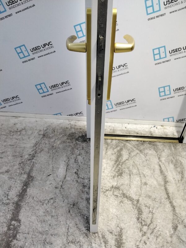 Used White Composite Front Door 870mm x 1960mm C1064 - Image 5