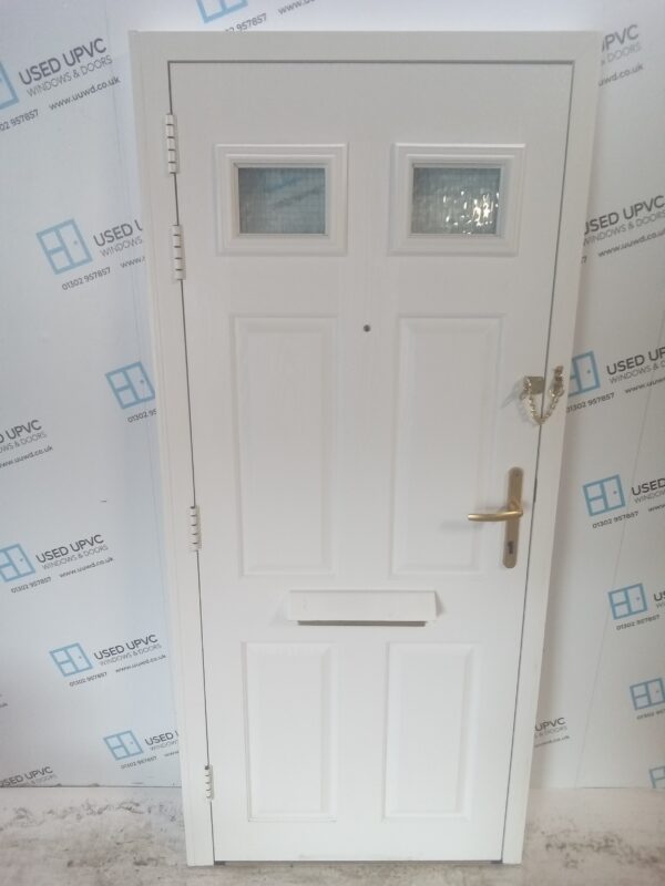 Used White Composite Front Door 890mm x 1960mm C9D40 - Image 3