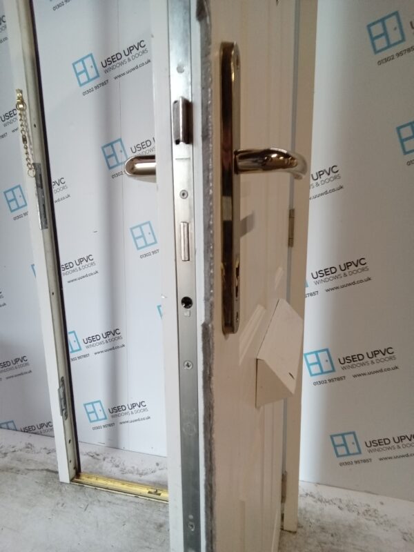 Used White Composite Front Door 900mm x 2025mm C6058 - Image 7