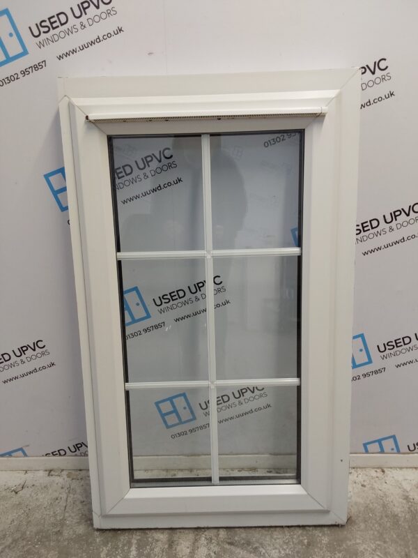 Used White Upvc window 605mm x 1060mm W0200
