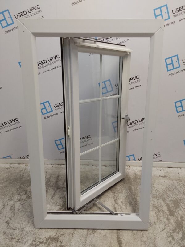 Used White Upvc window 605mm x 1060mm W0200 - Image 4