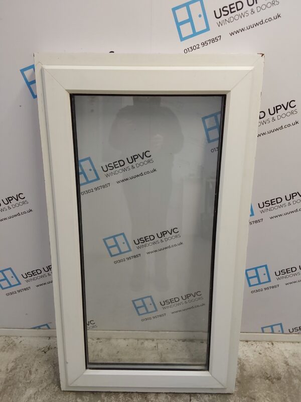 Used White Upvc window 665mm x 1215mm W0201