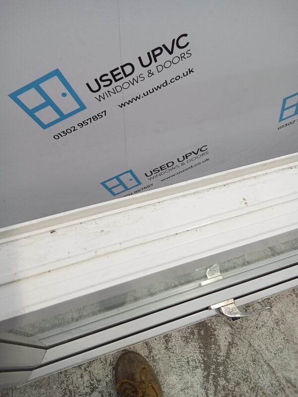 Used white Upvc Window 1050mm x 635mm W0081 - Image 4