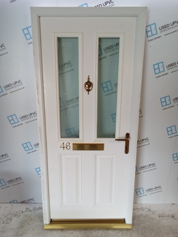 Used White Composite Front Door 925mm x 2065mm C10D37