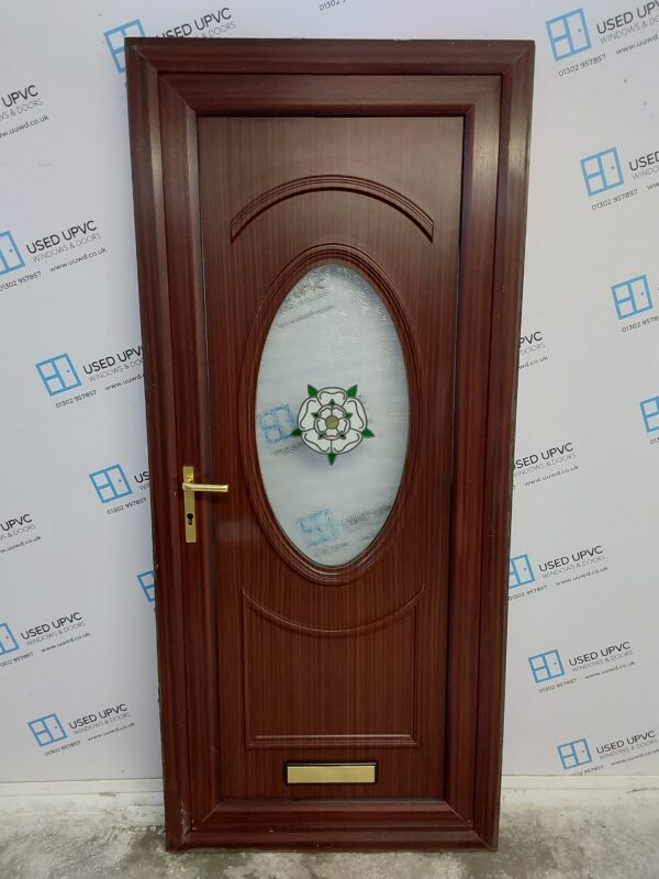 Used Woodgrain Upvc Front Door 940mm x 2115mm C10D65