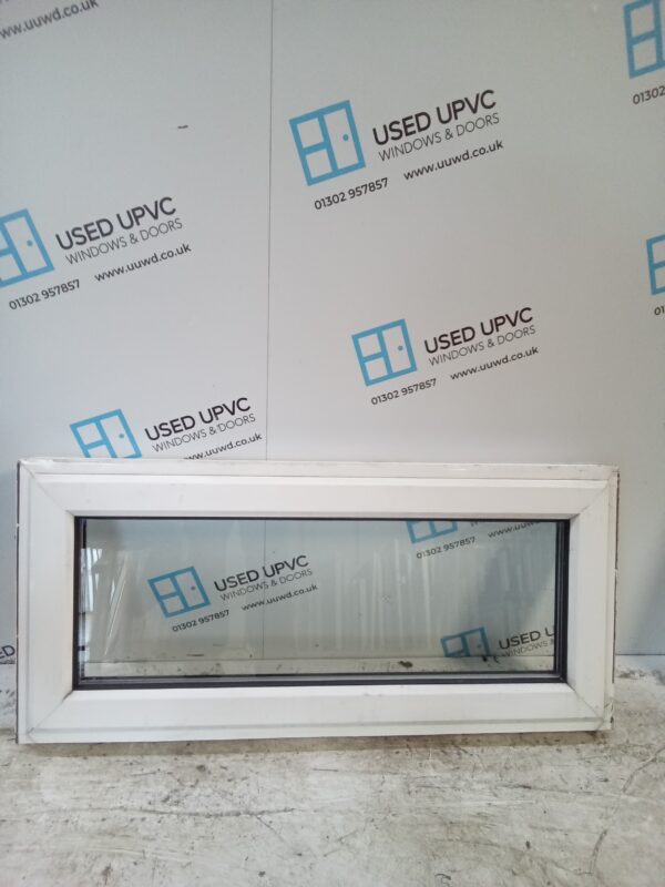 Used White Upvc Window 1020mm x 465mm W0151