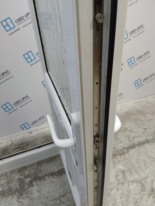 Used White Upvc Back Door 905mm x 2135mm (reduce to 885mm x 2045mm) 0173 - Image 5