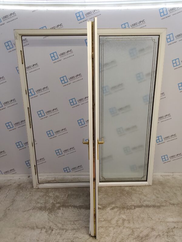 Used White Upvc Front Door And Side Panel 1700mm x 2075mm DS038 - Image 3