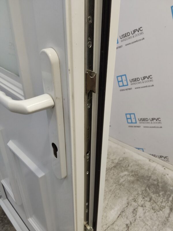 Used White Upvc Back Door 920mm x 2135mm (reduce to 900mm) 0626 - Image 6