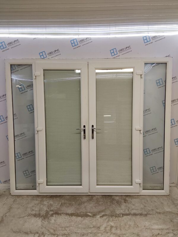 Used White Upvc French Doors And Side Panels 2430mm x 2060mm EA20 - Image 4