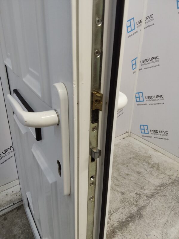 Used White Upvc Front Door 875mm x 2060mm 0230 - Image 6