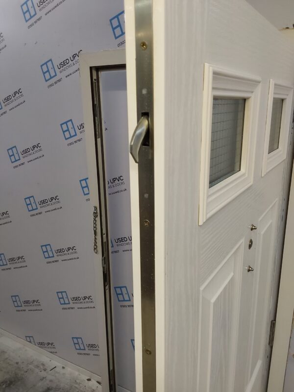 Used Black Composite Front Door 900mm x 1965mm 0757 - Image 5