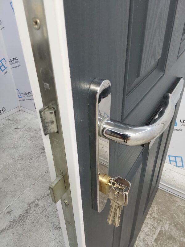 Used Anthracite Grey Composite Front Door 920mm x 2025mm C1055 - Image 7
