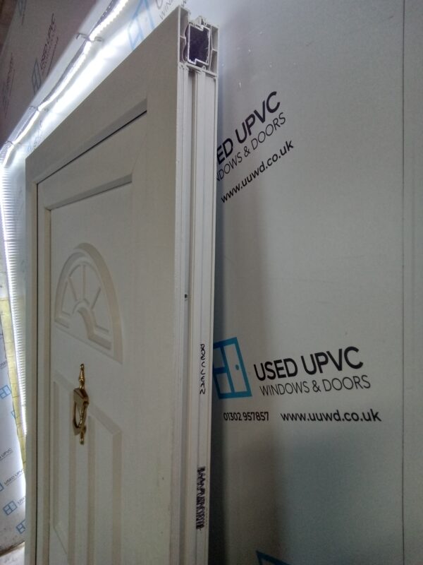 Used White Upvc Front Door 980mm x 2110mm 0706 - Image 2