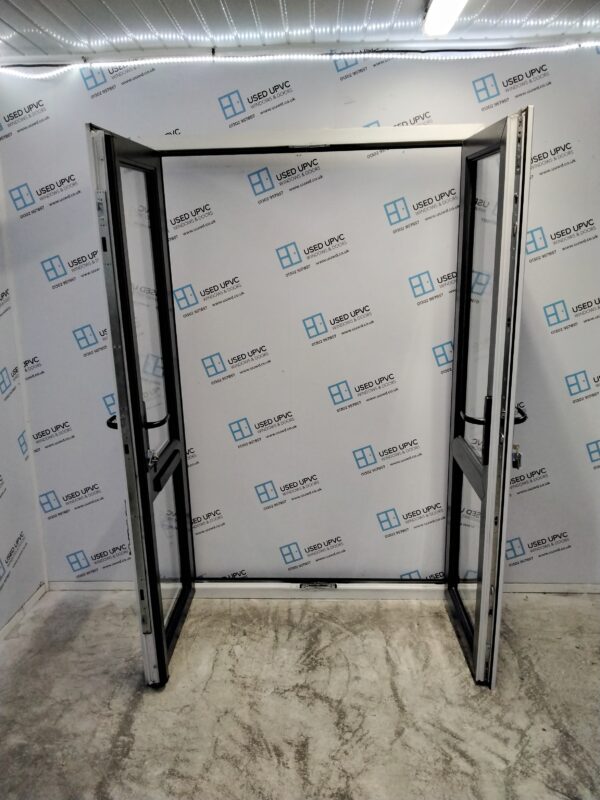 Used Anthracite Grey Upvc French Doors 1340mm x 2065mm EA29 - Image 3