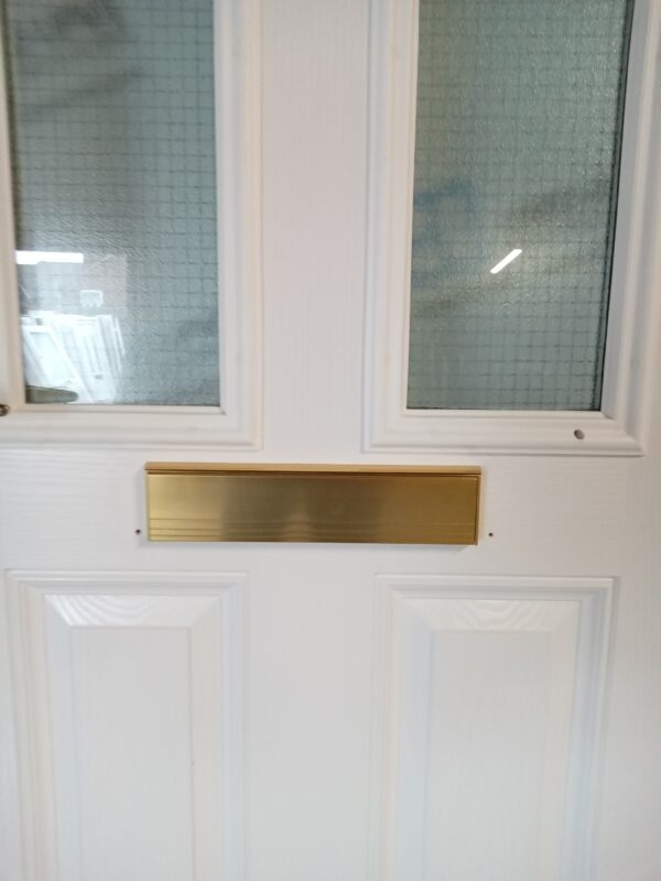 Used White Composite Front Door 915mm x 2055mm C8D63 - Image 6