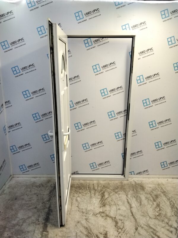 Used White Upvc Front Door 930mm x 2020mm 0383 - Image 3