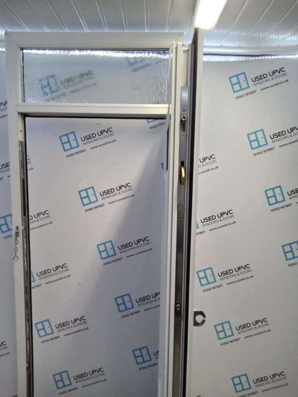 Used White Upvc Back Door And Toplight 855mm x 2395mm 0261 - Image 4