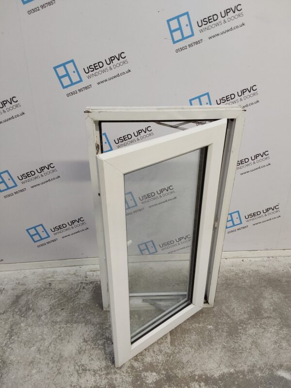 Used White Upvc Window 525mm x 950mm W0004 - Image 4