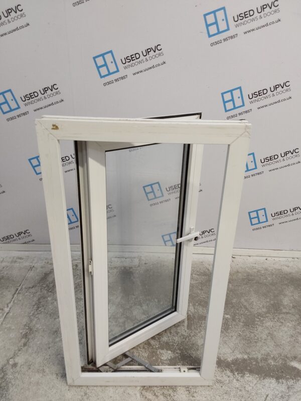 Used White Upvc Window 525mm x 950mm W0004 - Image 3