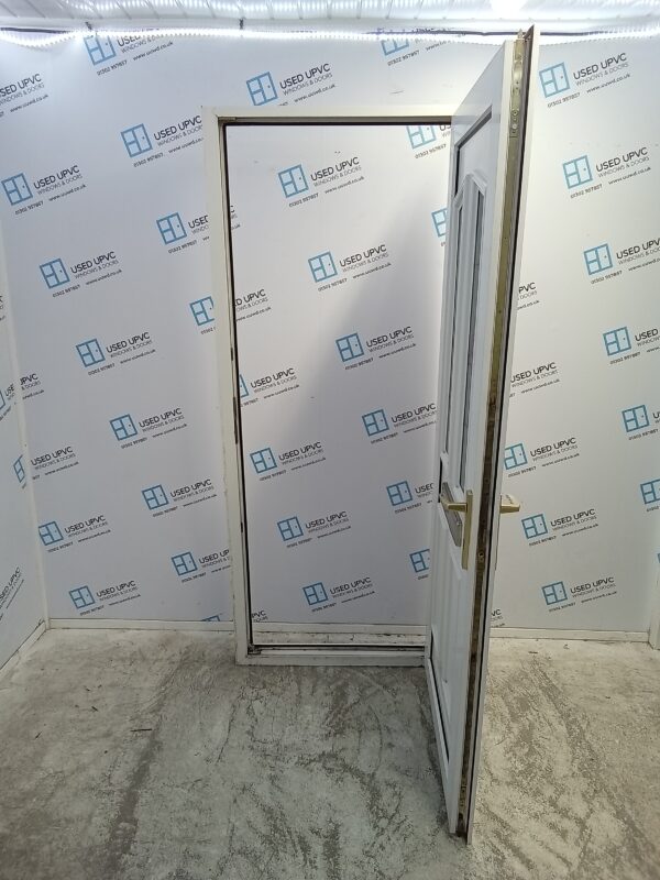 Used White Upvc Front Door 855mm x 2070mm C9D37 - Image 3