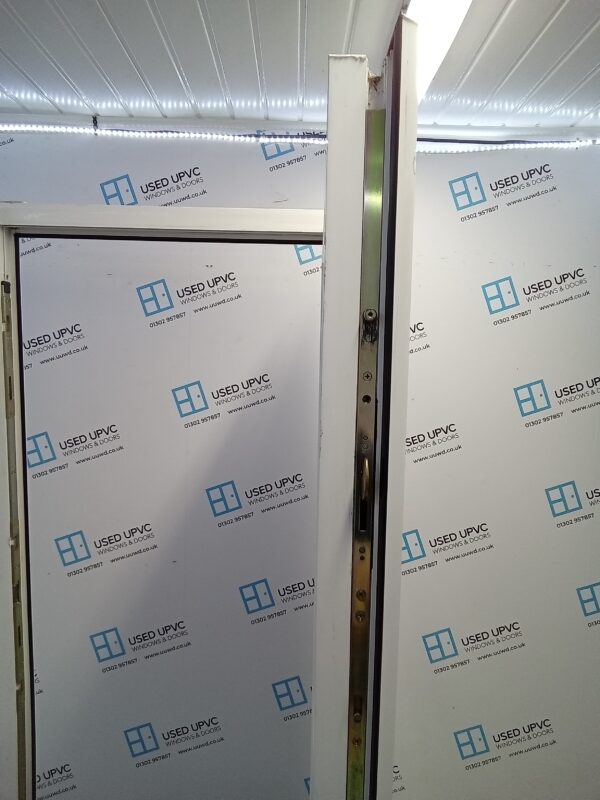 Used White Upvc Back Door 890mm x 2075mm C10D03 - Image 4