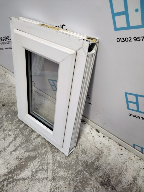 Used White Upvc Window 600mm x 425mm W0189 - Image 4