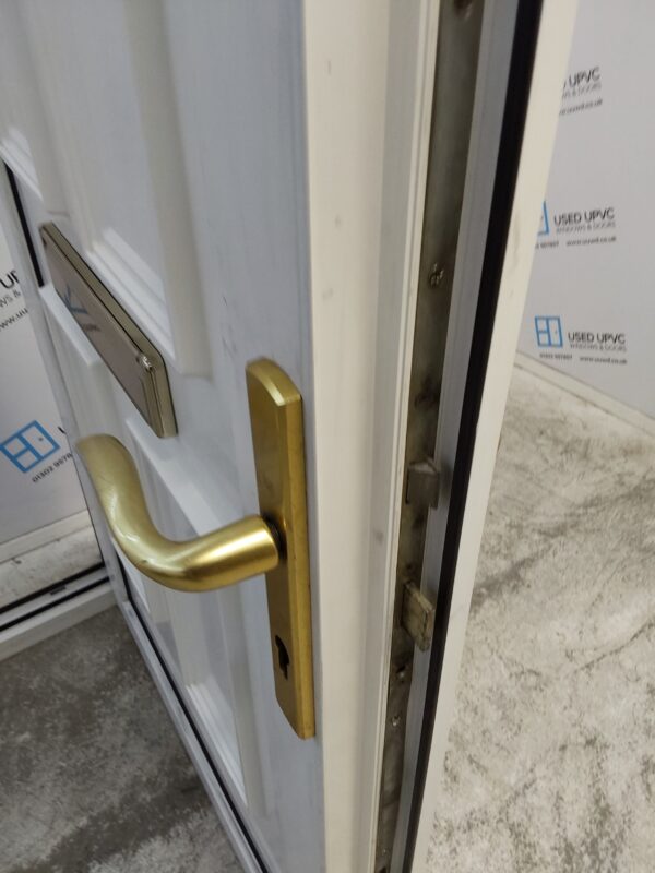 Used White Upvc Front Door 945mm x 2070mm 0261 - Image 6