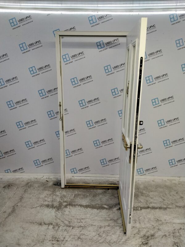 Used White Composite Front Door 910mm x 2075mm C10D07 - Image 3
