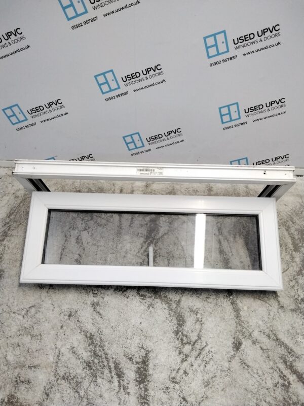 Used White Upvc window 410mm x 1050mm W0210 - Image 4