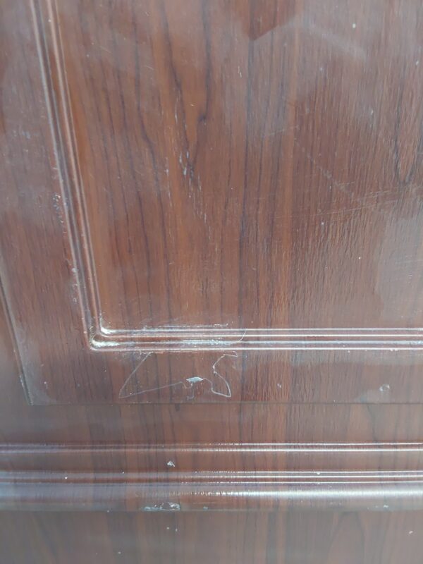 Used Rosewood Upvc Front Door 920mm x 2055mm (reduce to 900mm) 0515 - Image 6