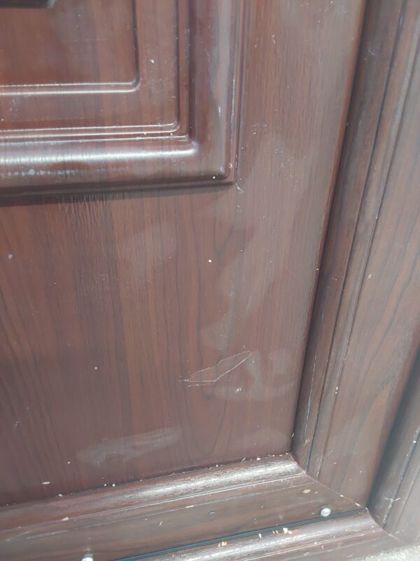 Used Rosewood Upvc Front Door 920mm x 2055mm (reduce to 900mm) 0515 - Image 7