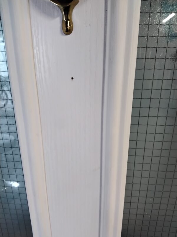 Used White Composite Front Door 915mm x 2075mm C10D19 - Image 7