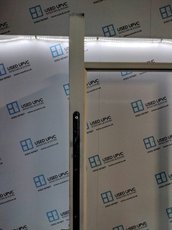 Used White Composite Front Door 915mm x 2060mm C10D21 - Image 4