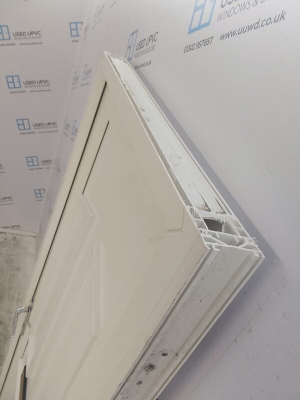 Used White Upvc Front Door 840mm x 2095mm (reduce to 820mm) 0191 - Image 4