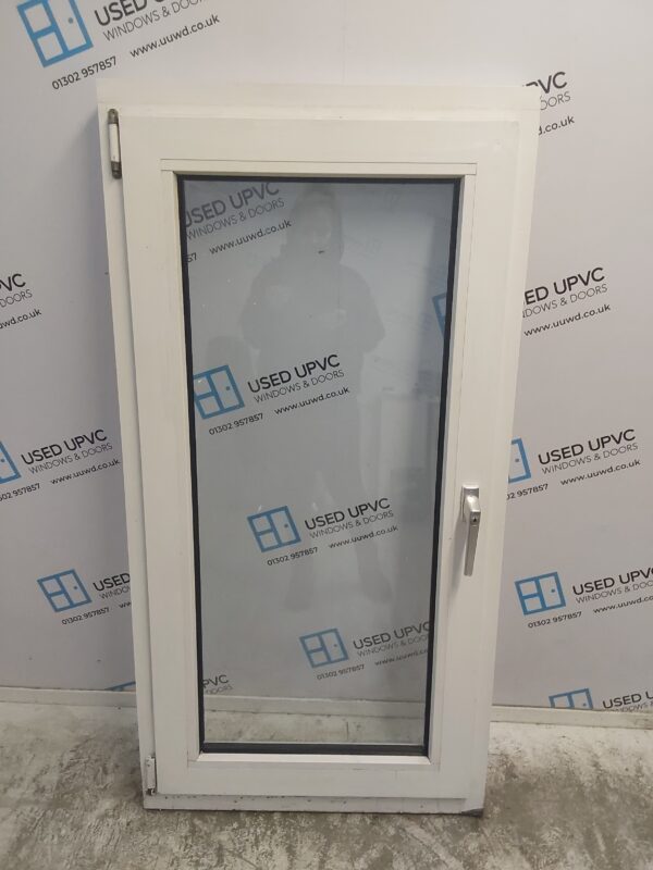 Used White Upvc Tilt And Turn Window 690mm x 1360mm W0218 - Image 2